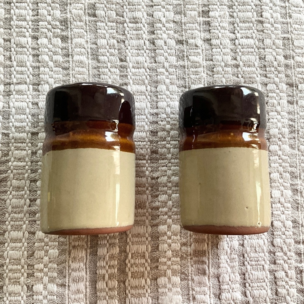Vintage 1970s Stoneware Salt Pepper Shakers Brown Drip Glaze Set
